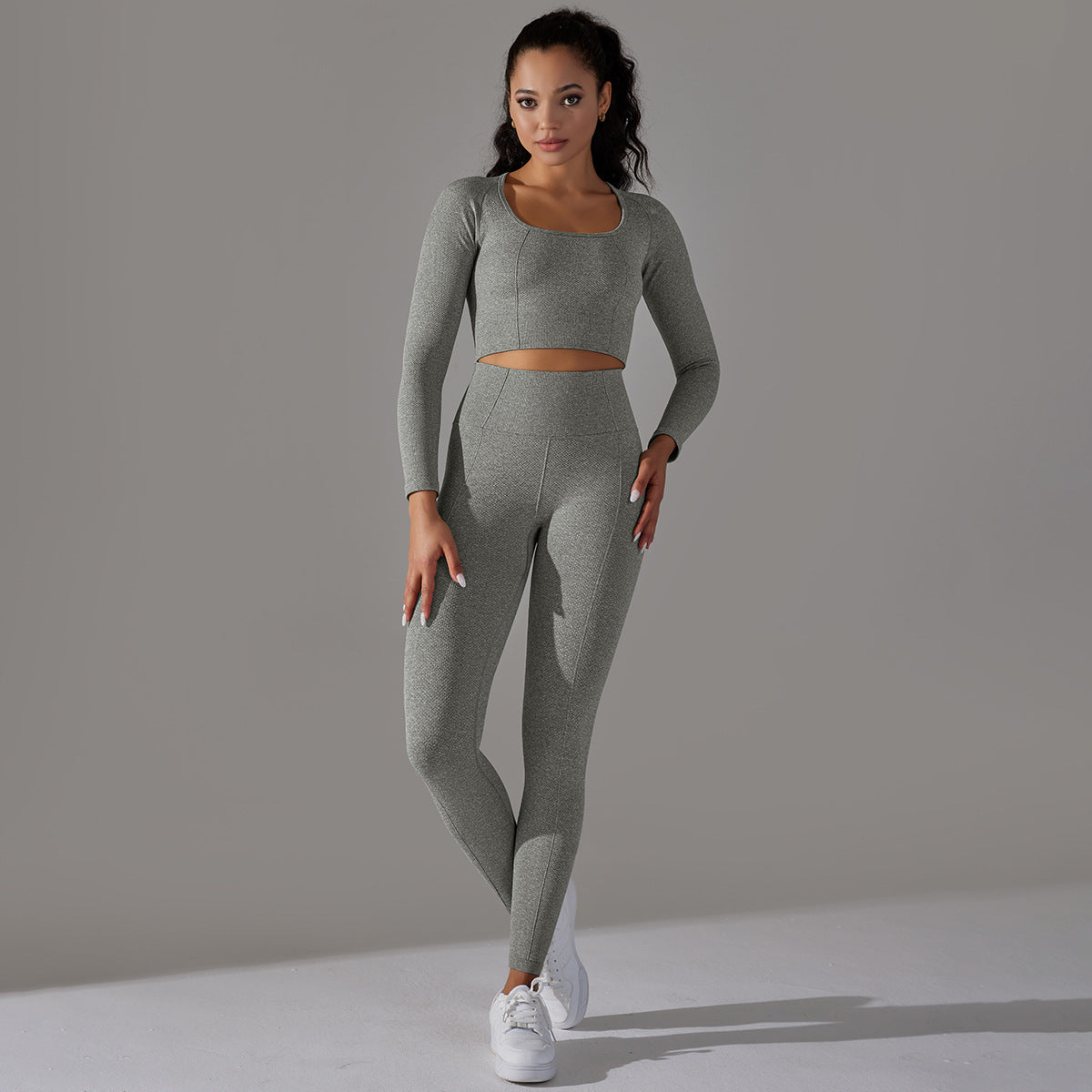 Seamless long-sleeved top &  leggings 2-piece set