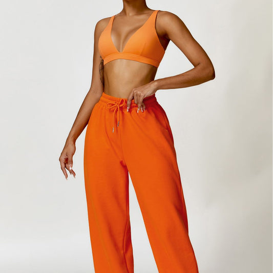 Triangle cup sports bra & jogging bottoms 2-piece set