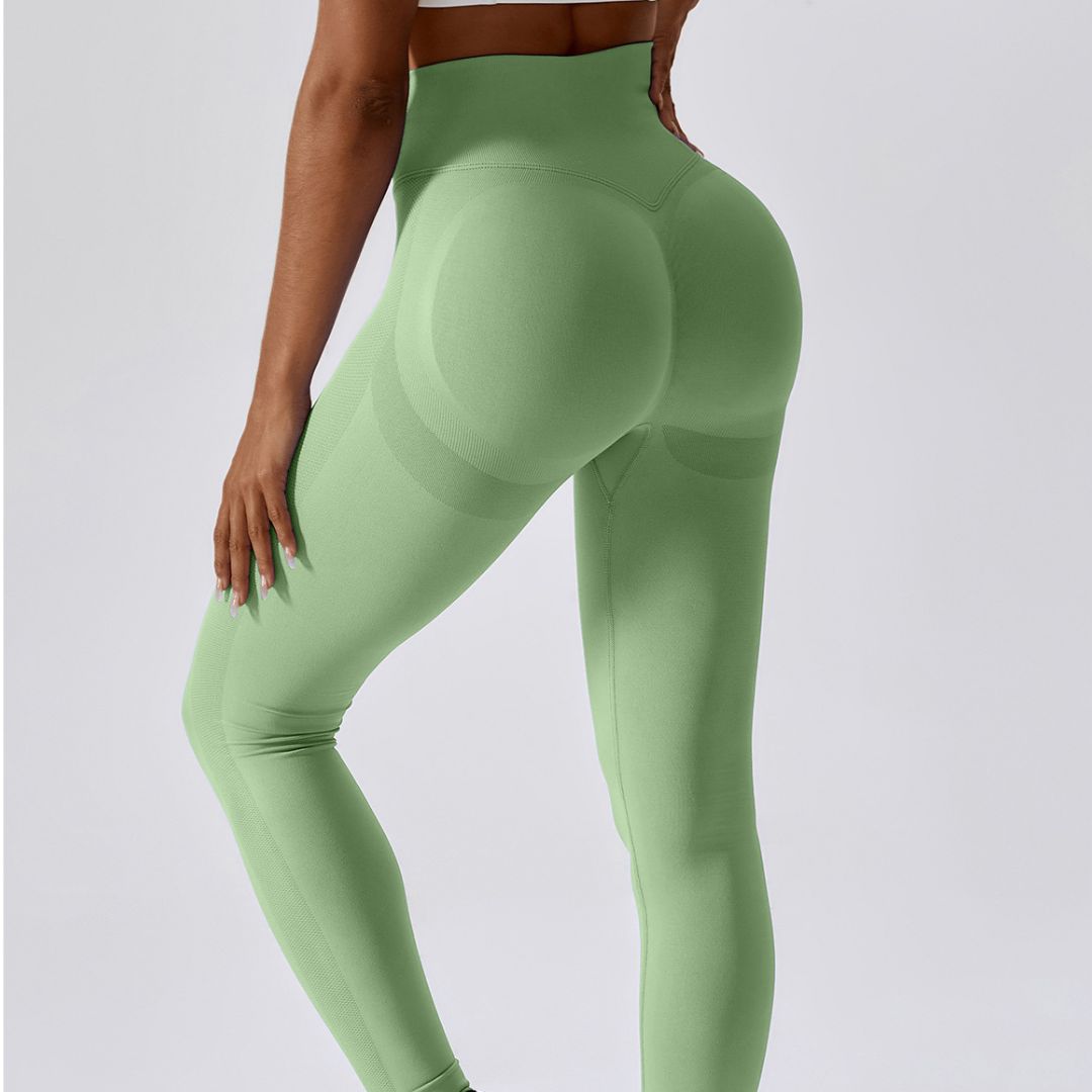 Seamless high-rise solid color hip lift yoga leggings