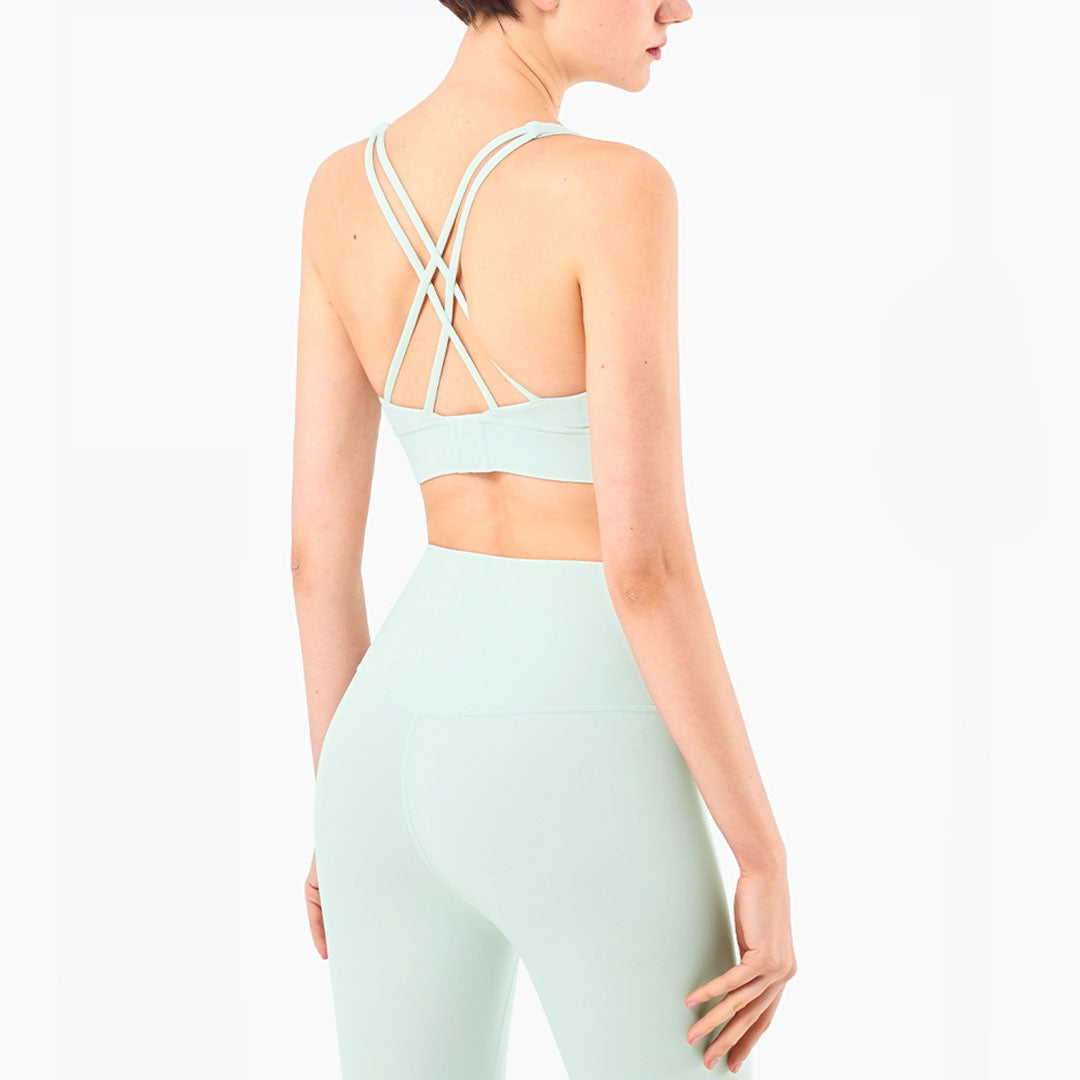 Solid color back crossed U-shaped sports bra