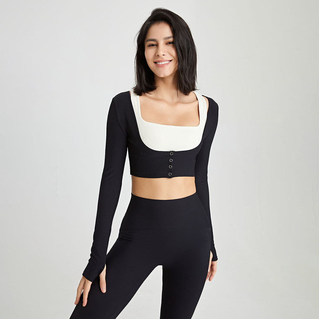 Cropped long-sleeved threaded buttoned sports top