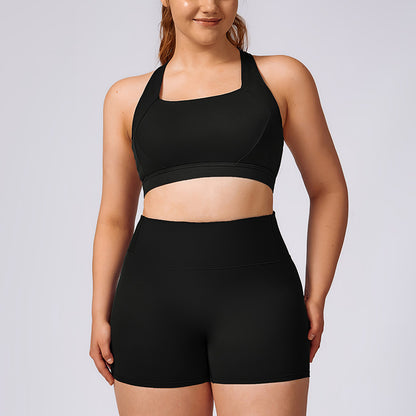 Plus Size Quick Dry Sports Bra + Shorts 2-piece set