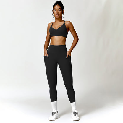 Triangle cup sports bra & sports leggings 2-piece set