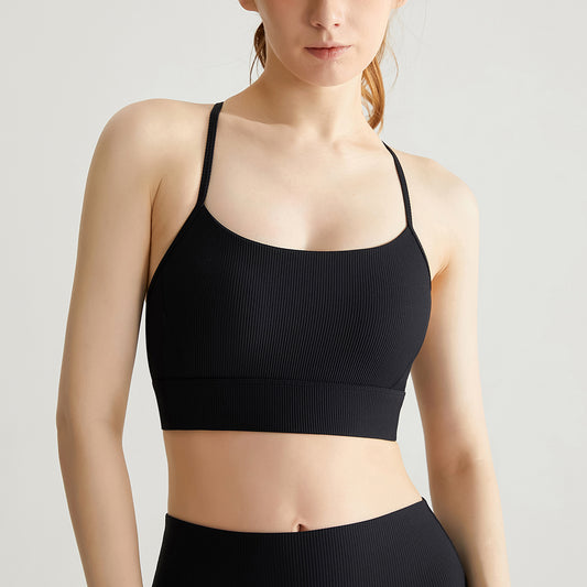 One-piece crossover straps sports bra