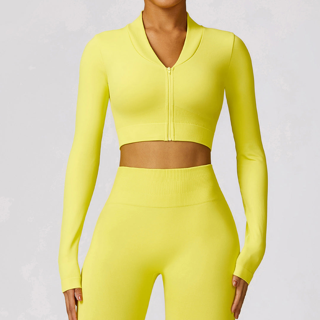 Tight-fitting seamless long-sleeved yoga jacket