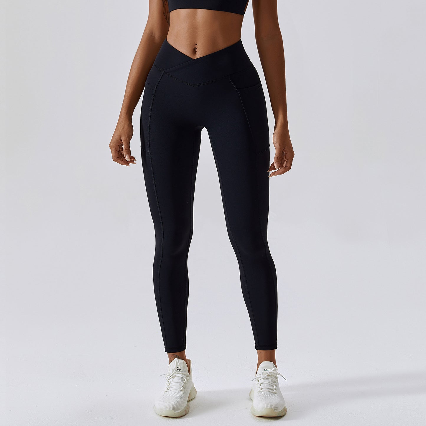 High-waisted butt-lifting sports yoga pants