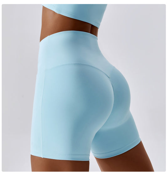 Solid color high-waisted sports shorts