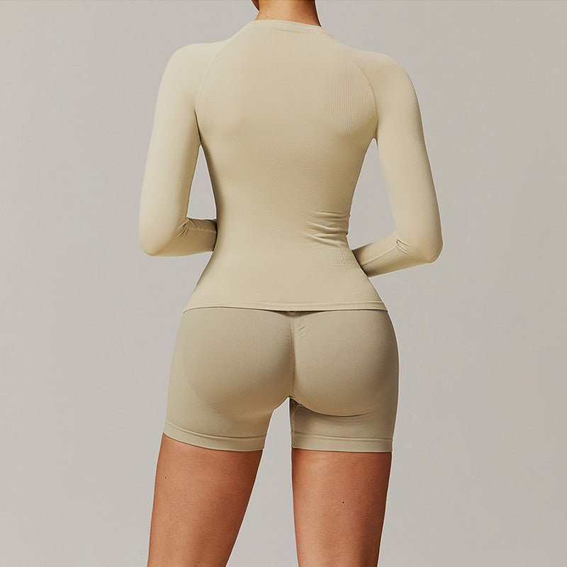 Threaded seamless long-sleeved top+ high waist shorts 2 pieces set