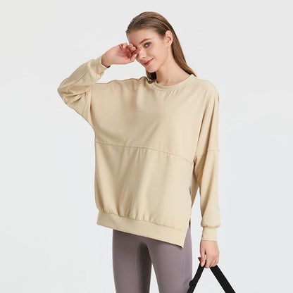 Solid split crewneck sports top