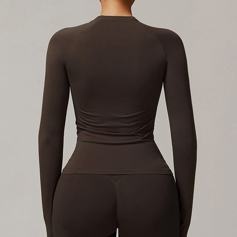 Threaded seamless long sleeve top