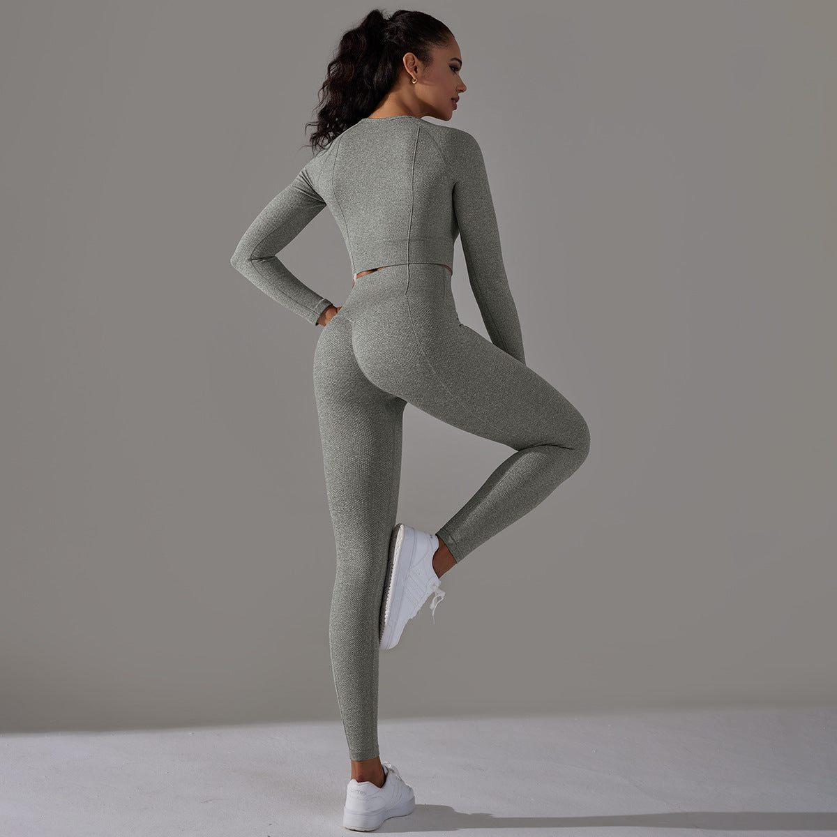 Seamless long-sleeved top &  leggings 2-piece set