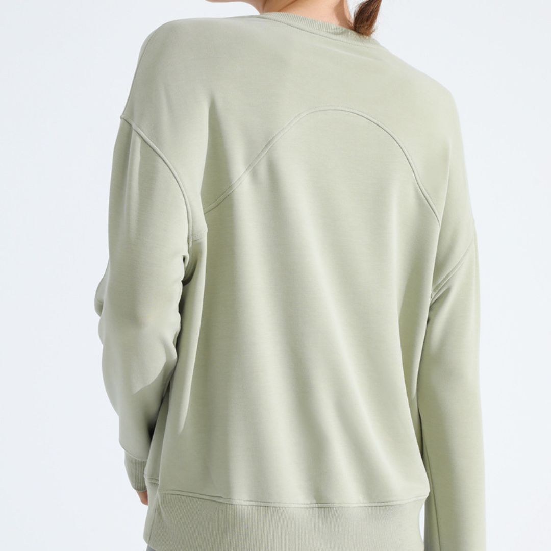 Solid color crewneck sports sweatshirt