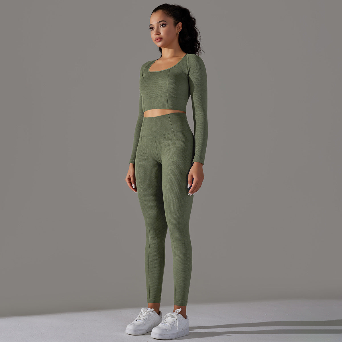 Seamless long-sleeved top &  leggings 2-piece set