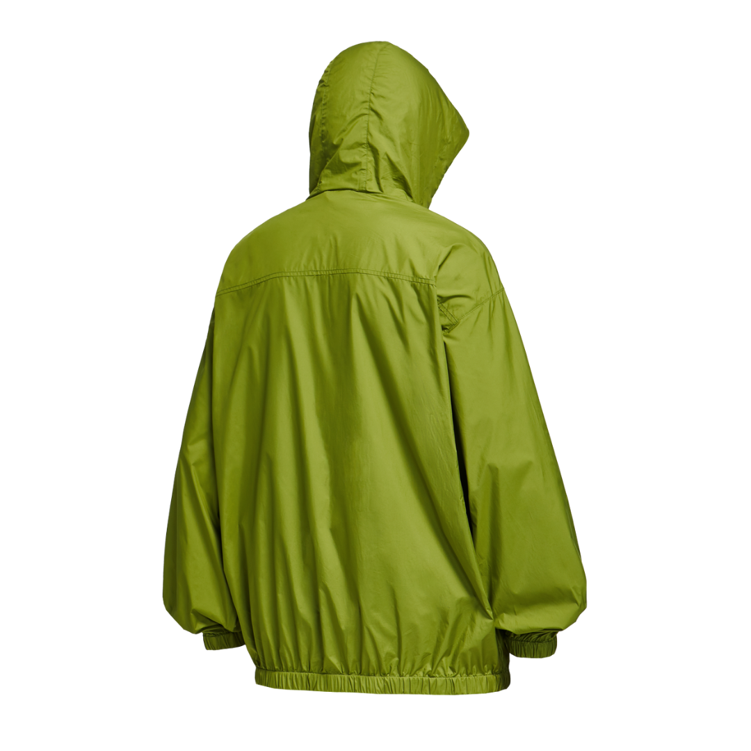 Solid color outdoor functional jackets