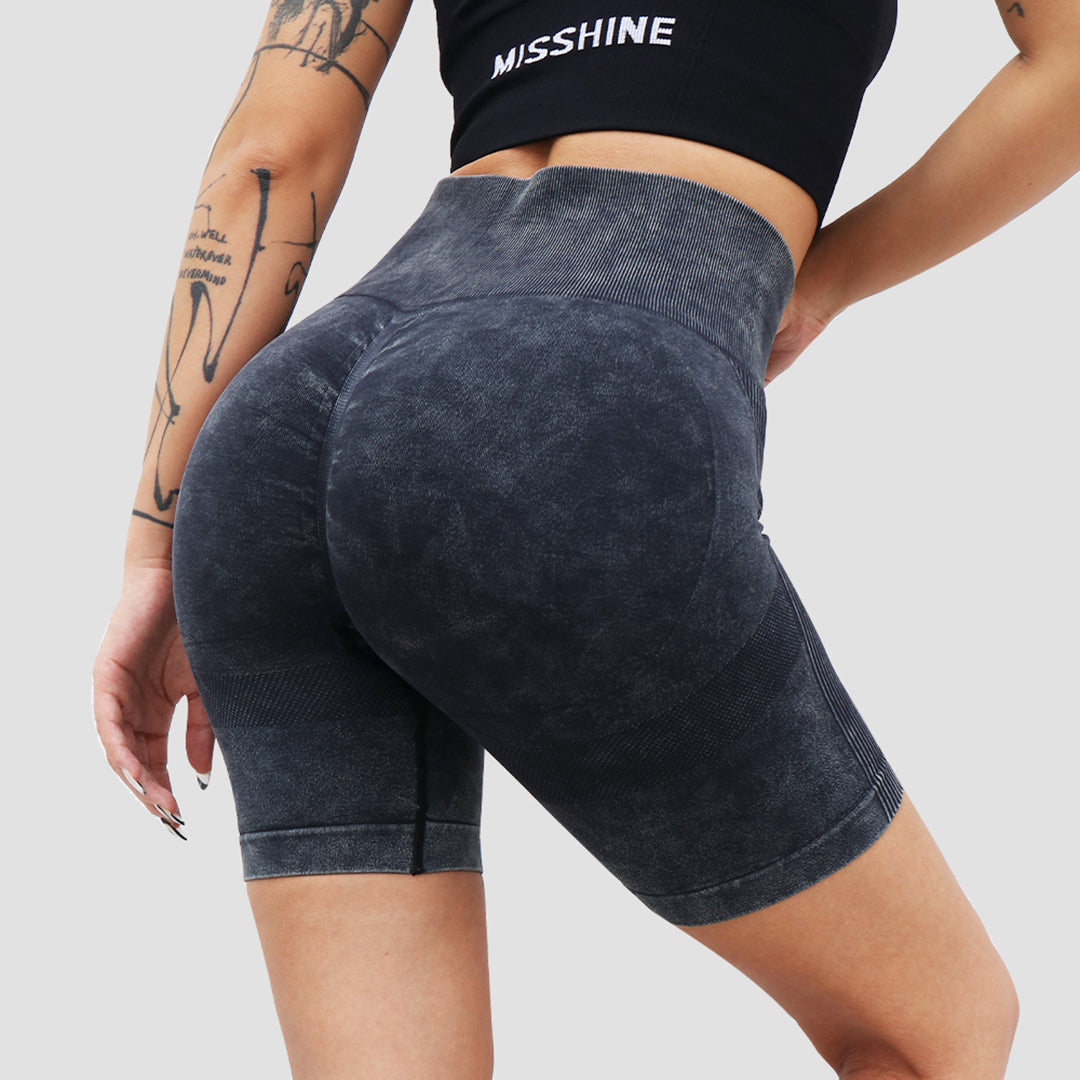 Seamless high-waisted sports shorts