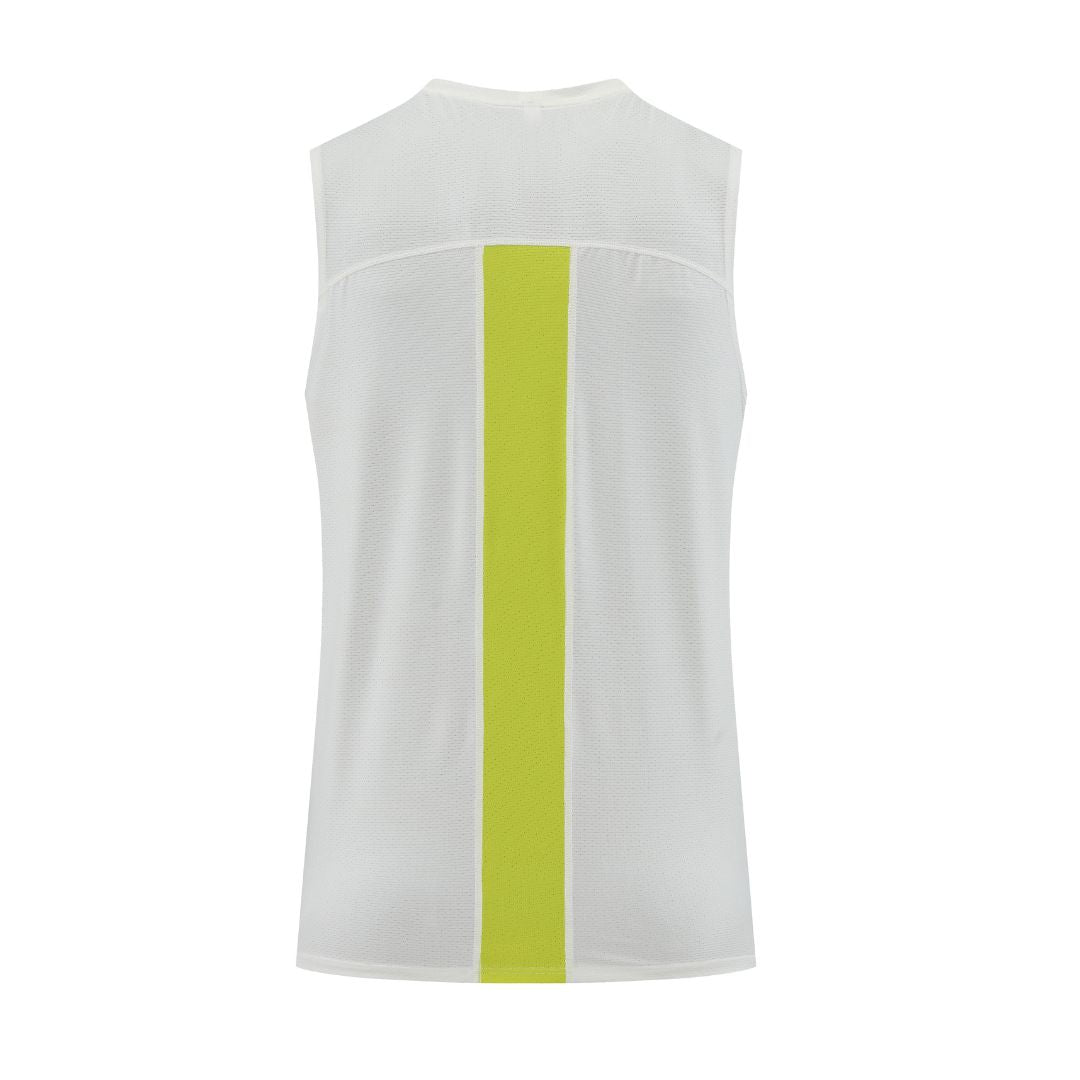 Solid color sleeveless breathable sports tank top