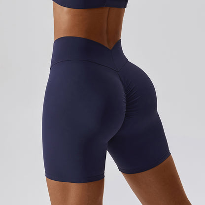 Short de sport taille haute rehaussant les hanches