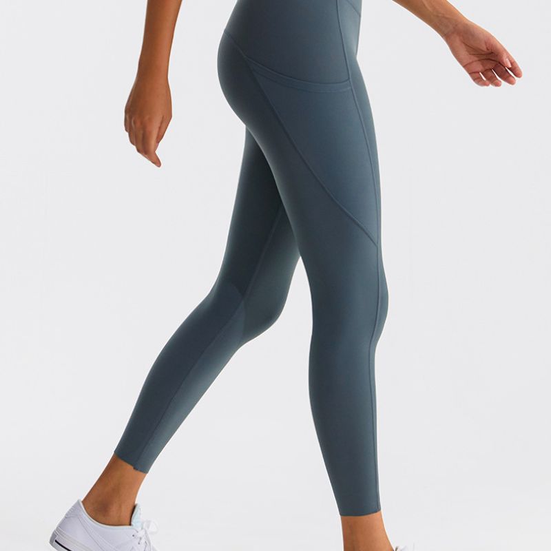 Quick-drying breathable fitness clothing