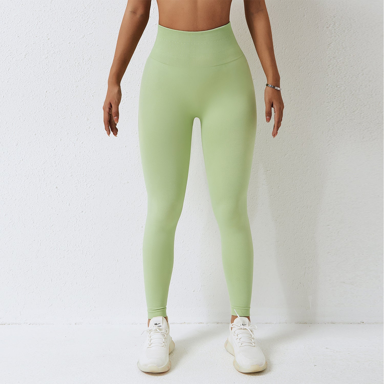 High waist and hip lifting seamless yoga Leggings