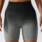 Colourful gradient hip-lifting seamless shorts