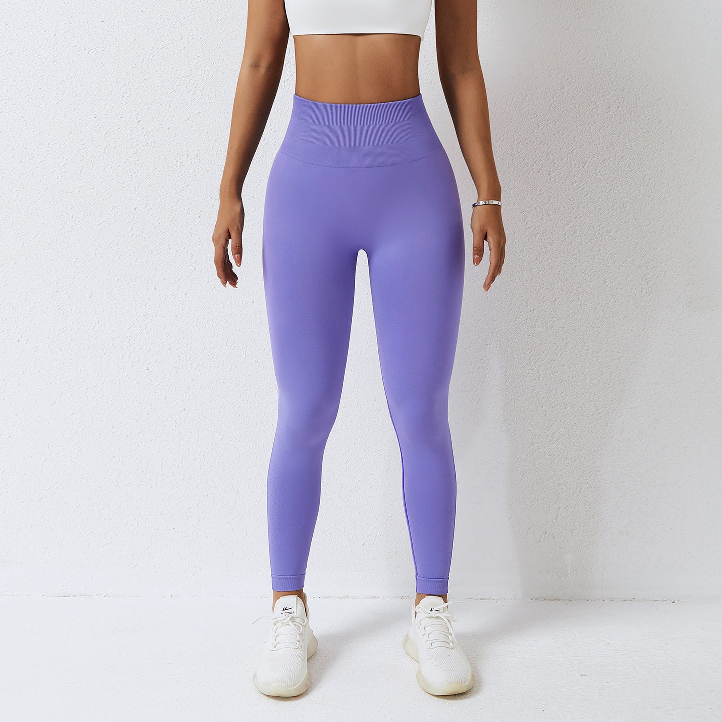 High waist and hip lifting seamless yoga Leggings