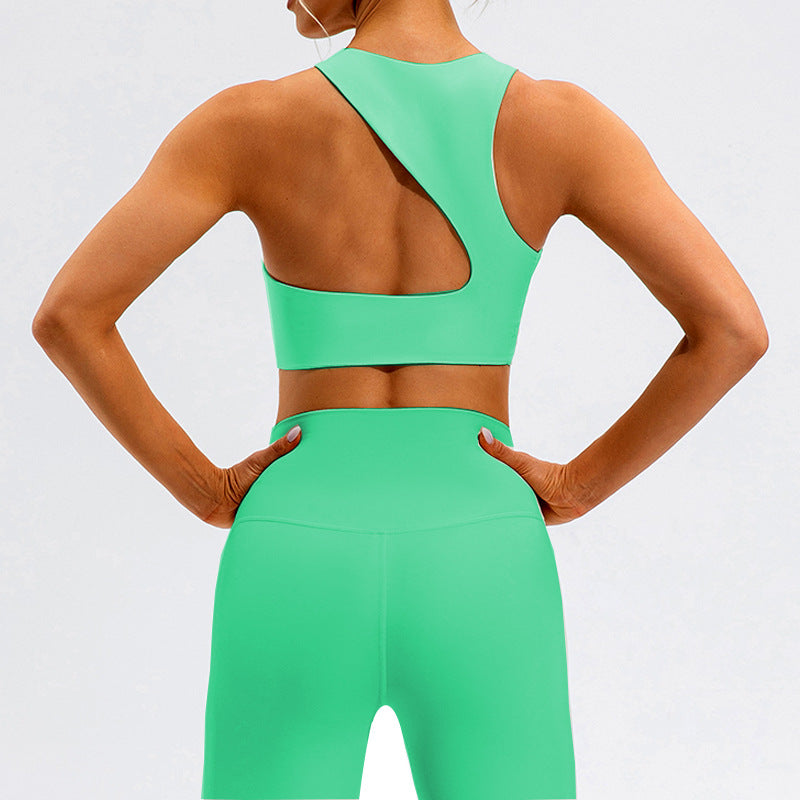 Solid color full-wrap sports bra