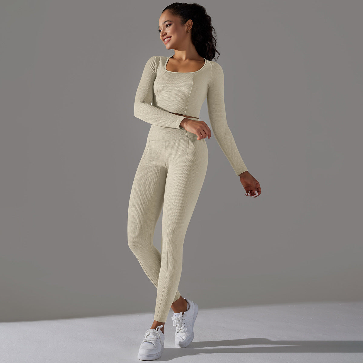 Seamless long-sleeved top &  leggings 2-piece set