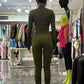 Sweat-wicking and slimming figure Ski BODYSUIT