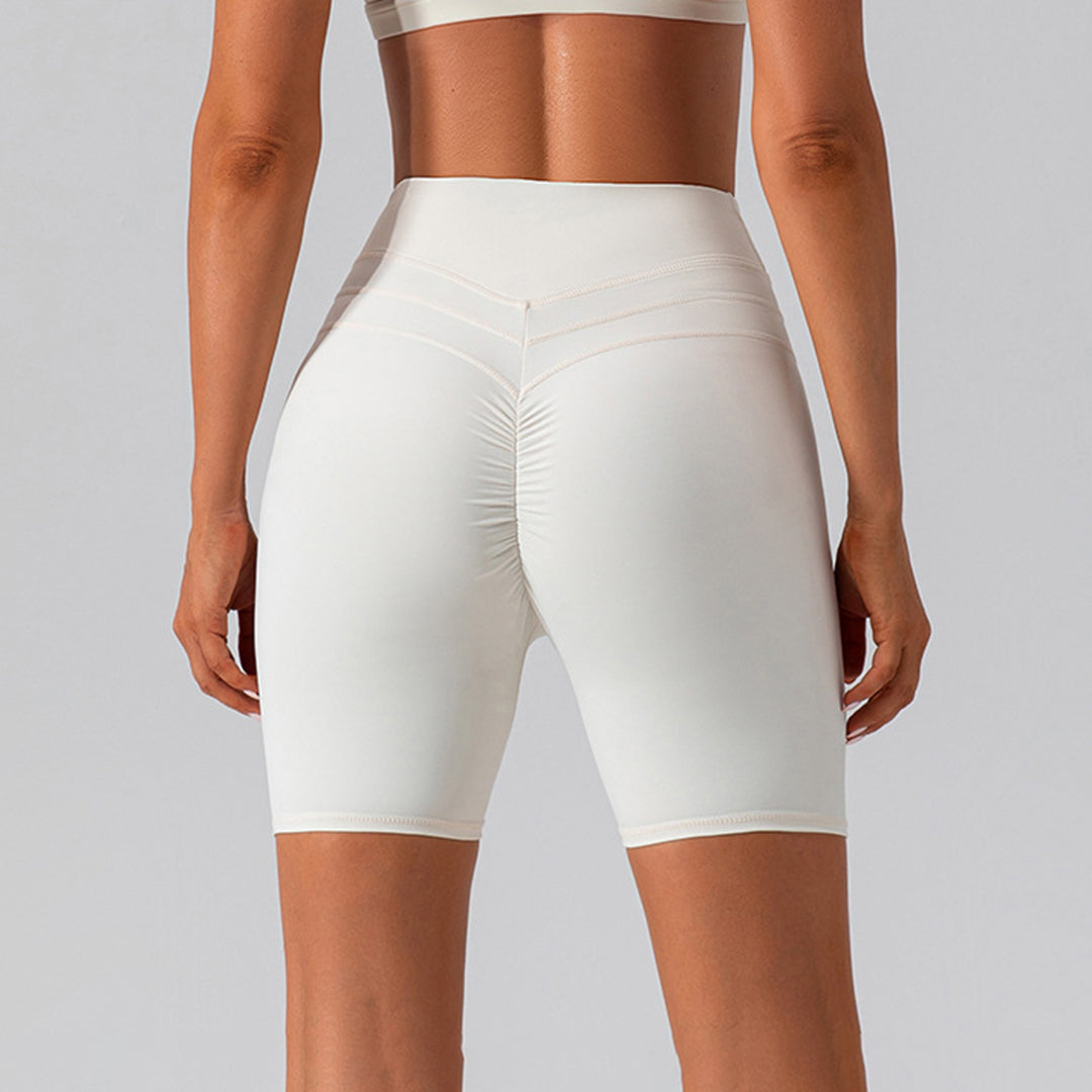 Elastic hip-lift yoga shorts