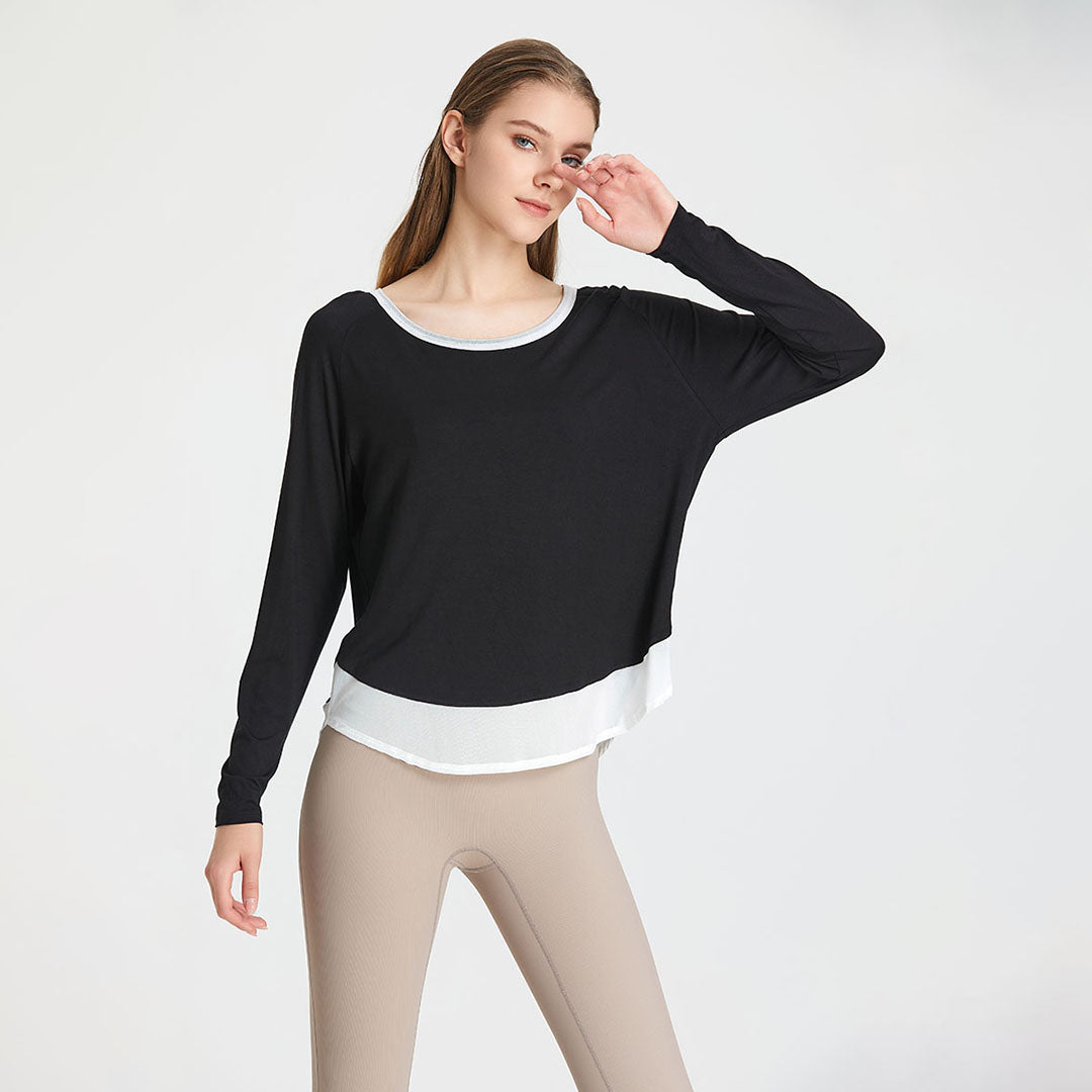 Solid loose long-sleeved paneled T-shirt