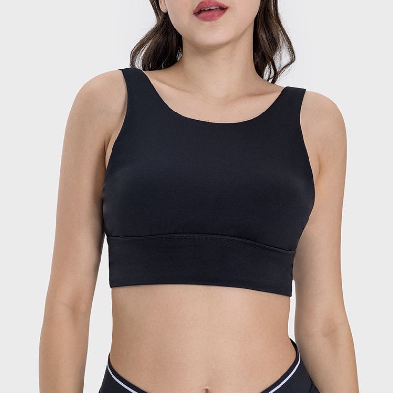 U-shaped cut-out beauty back fitness sports bra