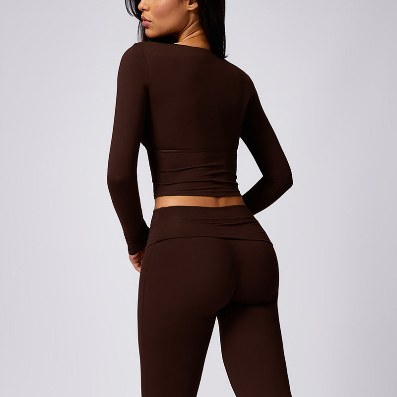 Casual sports long-sleeved top with chest pads