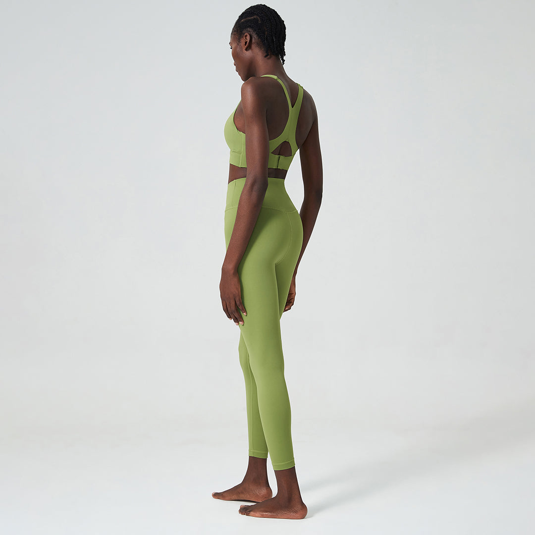 Ensemble deux pièces de yoga de couleur unie à dos croisé