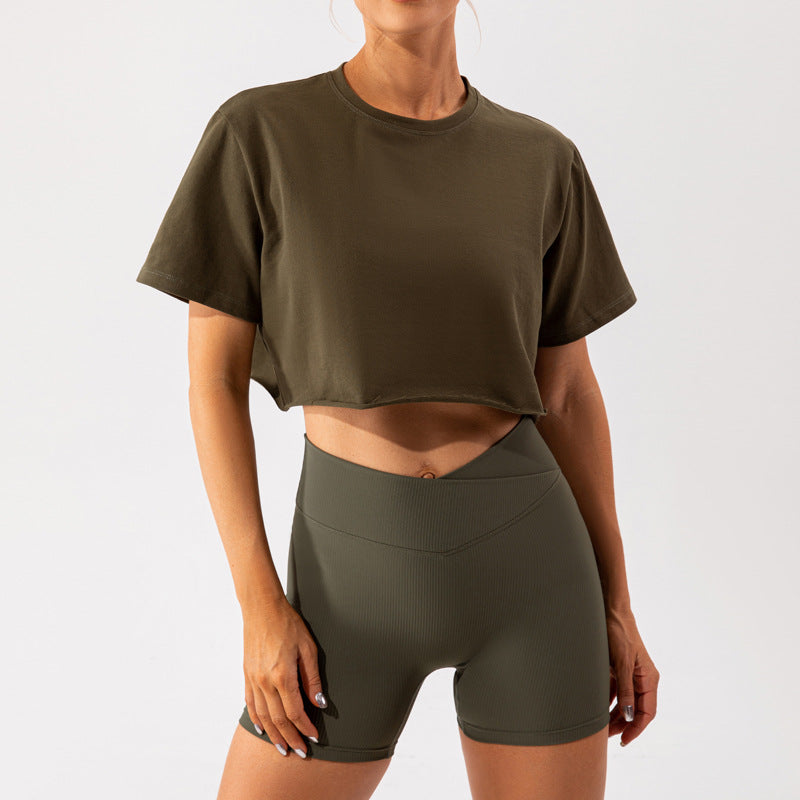 Solid color cropped sports T-shirt