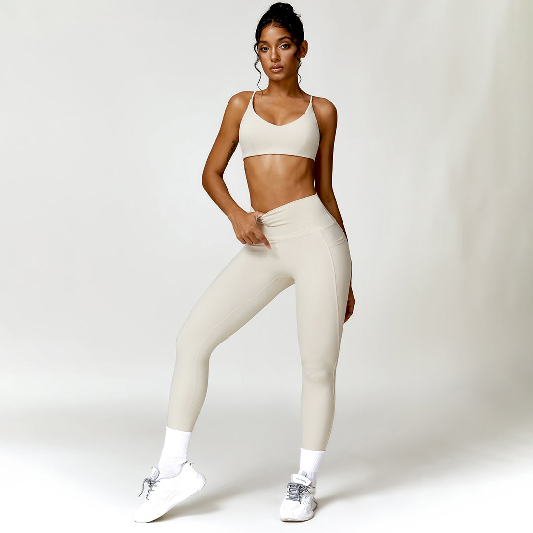 Triangle cup sports bra & sports leggings 2-piece set