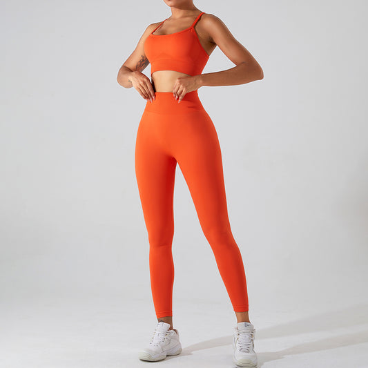 Seamless yoga suit & crosses the back sport sets