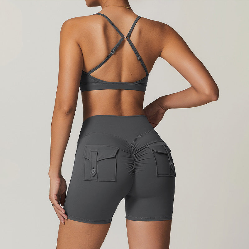 Naked cross-beautiful back yoga bra + high waist yoga shorts with cargo pockets