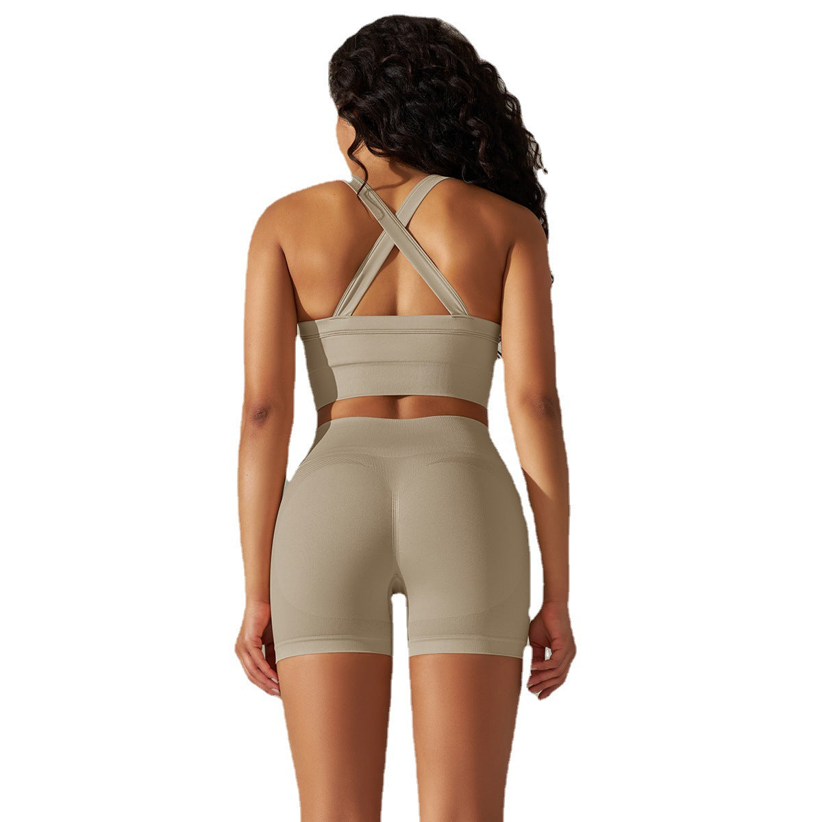 Ensemble 2 pièces soutien-gorge de sport + short de couleur unie sans couture dans le dos croisé